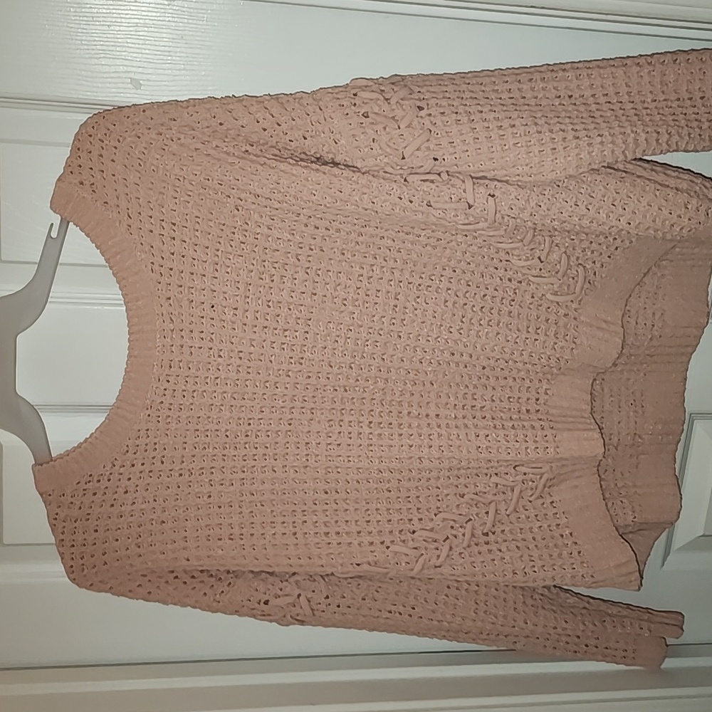Long Sleeve Pullover